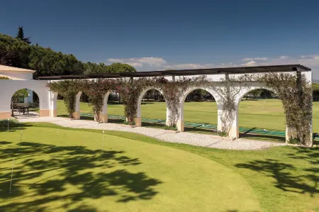Pine Cliffs Residence, a Luxury Collection Resort, Algarve