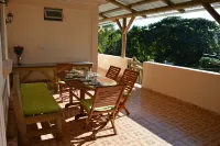 Riverside Holiday Home Hotels in Grand River South East