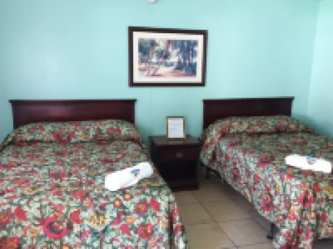 Skylark Motel Hoteles en Perry