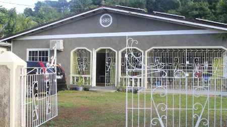 Ritashomeawayfromhome