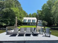 Spacious 6BD 4BA Lakehouse. Sleeps 17. Views. Dock. Paddleboards. Screened Porch