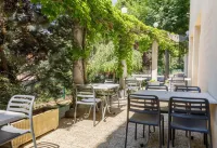 B&B Hotel le Puy-en-Velay Hotels near Eglise Saint-Laurent
