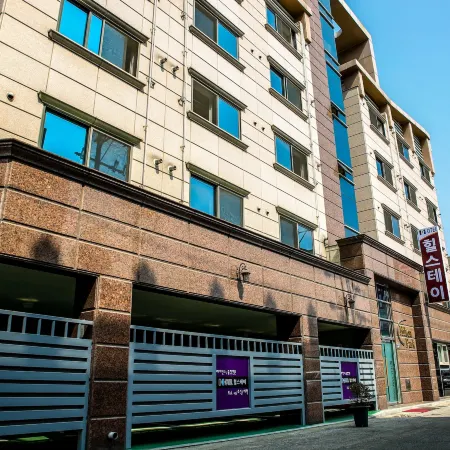 Hill Stay Hotel Residence