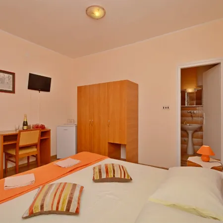 Rooms Ivica Vodice