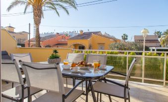 Dreams of Denia Apartment