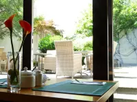 The Ascot Hotel, Cologne Hotels near Stadtgarten Cologne