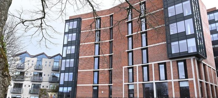 Yugo Explore - Lee Point Hotels in Cork