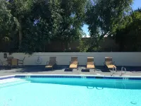 Best Western Country Inn - Family