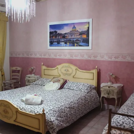 San Peter's Golden Rooms