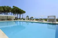 Bellevue Hotel & Resort - Infinity Pools