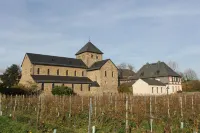 Gästehaus Strieth Hotels in der Nähe von Weingüter Geheimrat J.Wegeler GmbH & Co. KG