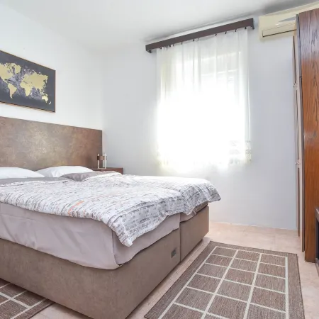 Branka Apartments