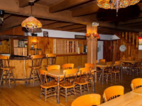North Creek Lodge at Gore Mountain Hotels in Johnsburg