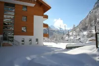 Typically Swiss Hotel Täscherhof Hotels in Täsch
