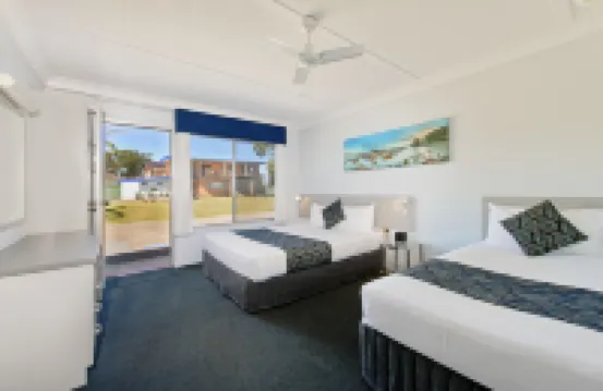 Haven Waters Motel & Apartments