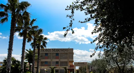 호텔 마제스티 바리