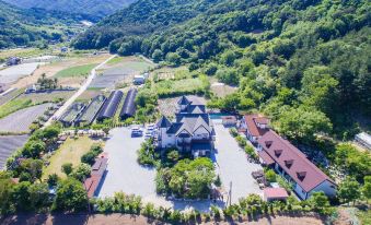 Muju Cherish Pension