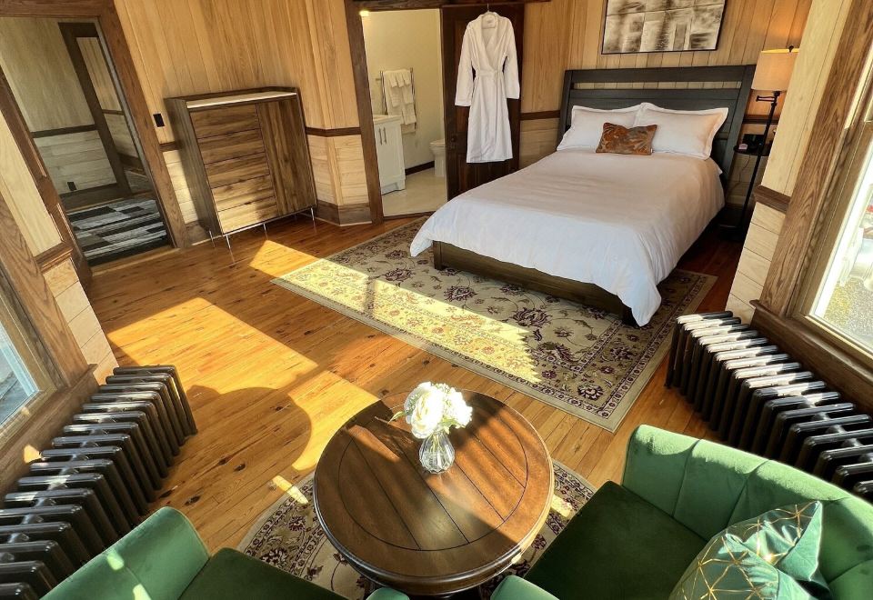 Monterey Inn 주변 자연 경관