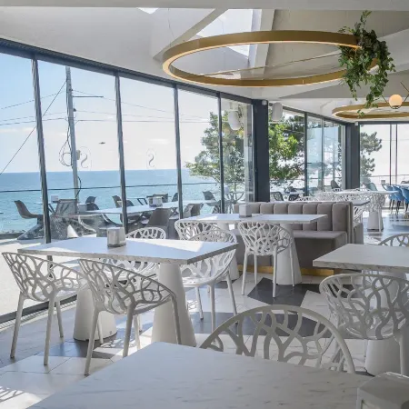 Steaua de Mare - Olimp Resort Отели рядом с достопримечательностью «Спа-комплекс Mangalia»