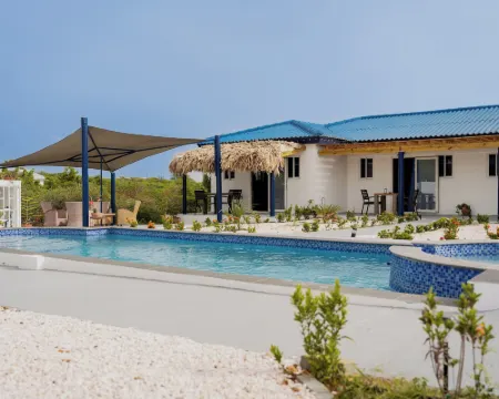 Dushi Vida Country Inn Hotels in Curacao