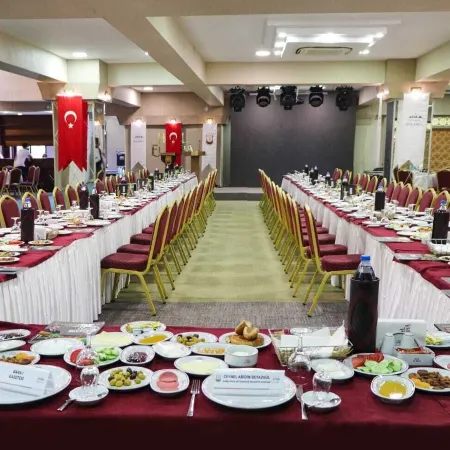 Elruha Hotel