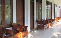 Sinar Tambolaka