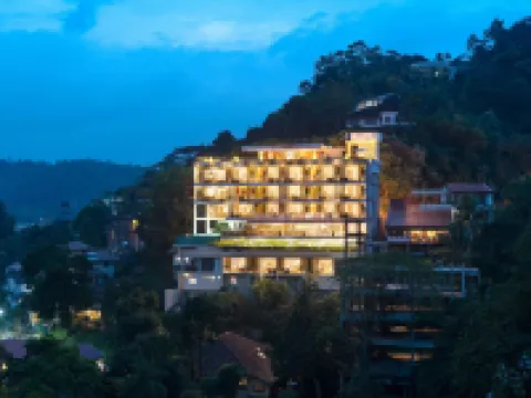 グランド・セレンディブ・ホテル キャンディのホテル