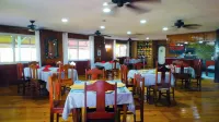 Hotel and Dive Center Roatan Yacht Club - breakfast