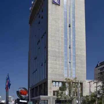 Regal Pacific Hotel Santiago Hotels near Araucano Park