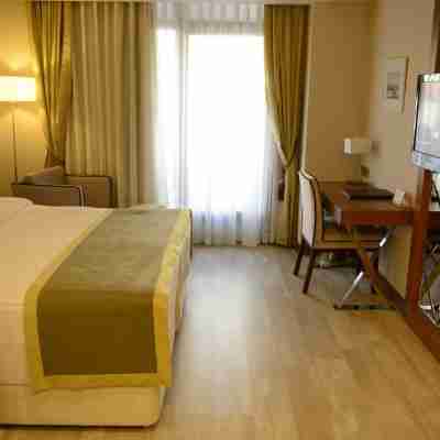 Adana Plaza Hotel Rooms