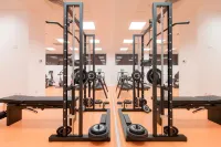 Ramada Plaza by Wyndham Craiova - gimnasio