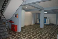 White Tulip Residency