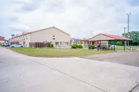 Texan Inn by OYO Beeville US-181