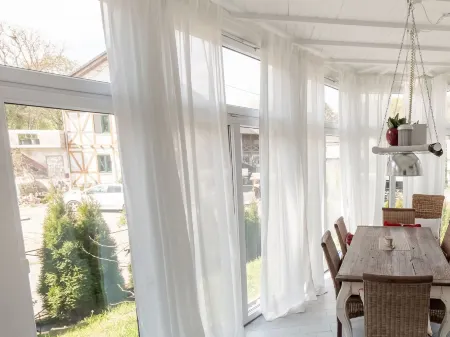 Luxurious Holiday Home with a Nice Private Garden Отели в г. Аншау