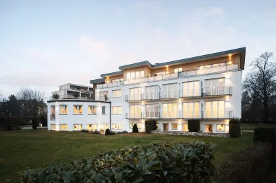 Hotel Vier Jahreszeiten Direkt an Den Kliniken Und Therme Bad Krozingen, Nahe Freiburg Hotels in 