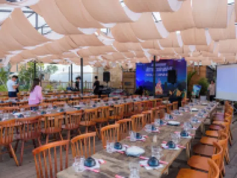 DaLart 豪華露營與咖啡 德重縣酒店