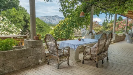 Eco Aparthotel the Dreamers's Club