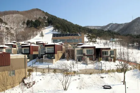Pyeongchang Space hubt Hotel & Resort Отели рядом с достопримечательностью «Daegwallyeong Sheep Farm»