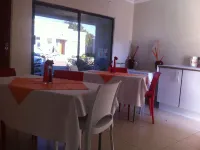 Hillview Inn Hotel - breakfast