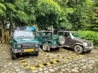 Bel-La Monde Riverside Jim Corbett - "A Unit of Luxe Opera Hotels & Resorts" - Parkplatz