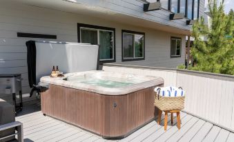 Big Sky by AvantStay Beautiful Mountain Home w Great Views