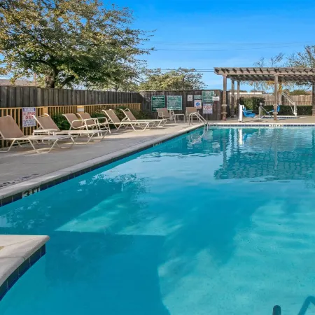 La Quinta Inn & Suites by Wyndham DFW Airport South / Irving