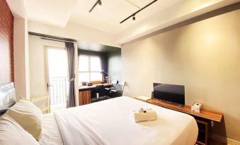 Comfort Studio Room at Mekarwangi Square Cibaduyut Apartment
