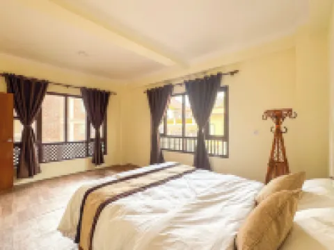 เซน เนสต์ โรงแรม