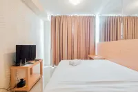 Nice and Modern Studio at Tree Park City Cikokol Apartment - 3 estrellas