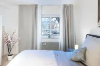 MOLA Apartments-Historic apartment in the Bachviertel-Altstadt-Parking lot- WLAN
