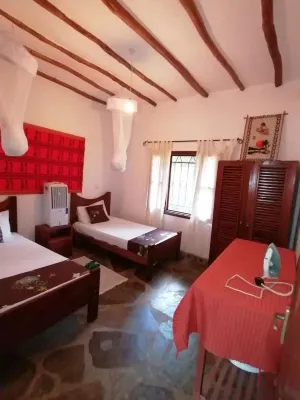 Johari Villas Hoteles cerca de Gede Ruins