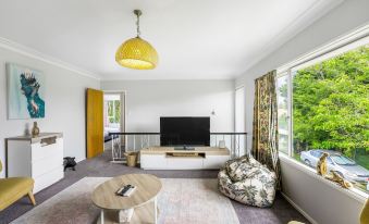 Inner City Retreat - WiFi - Netflix