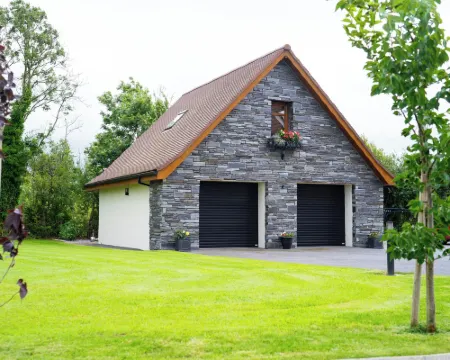 Limavady Cherry Tree Apartment, Sleeps 2 & Parking Hotels in Limavady