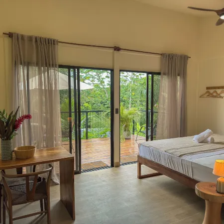 Maze Lodge